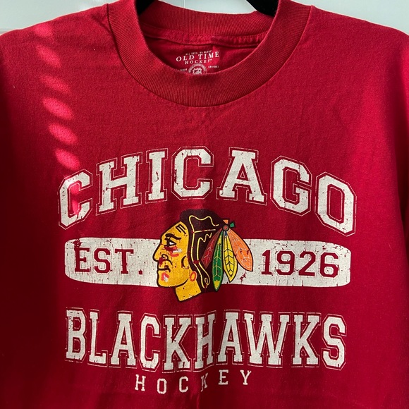 NHL • Chicago Blackhawks T-shirt - Picture 2 of 4
